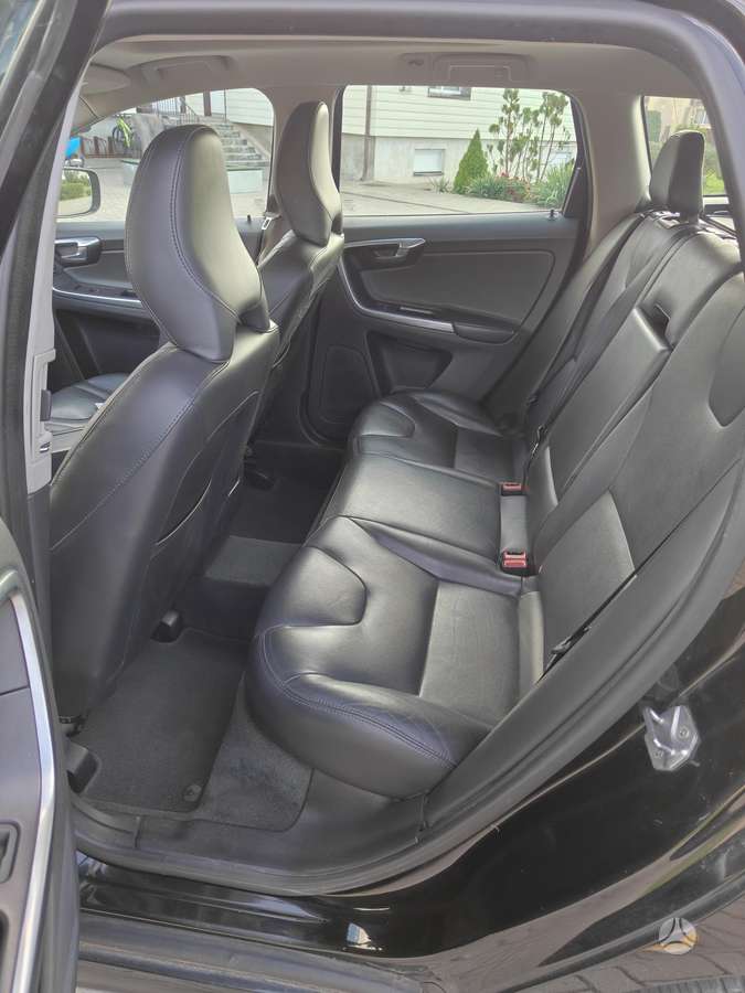Volvo XC60 - 10