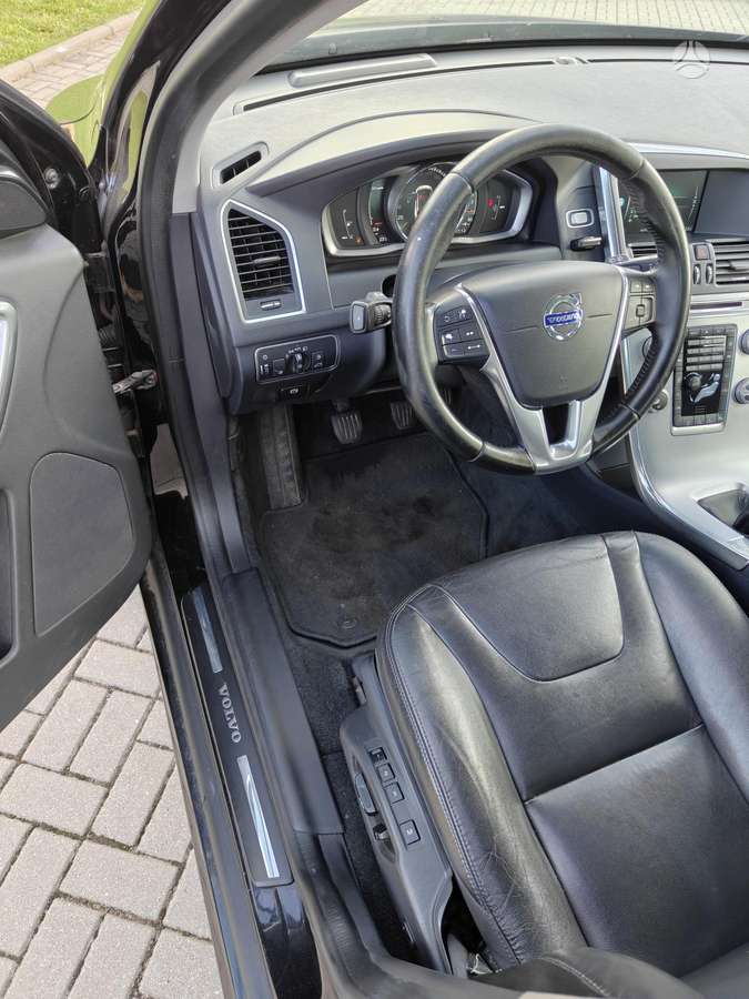 Volvo XC60 - 12