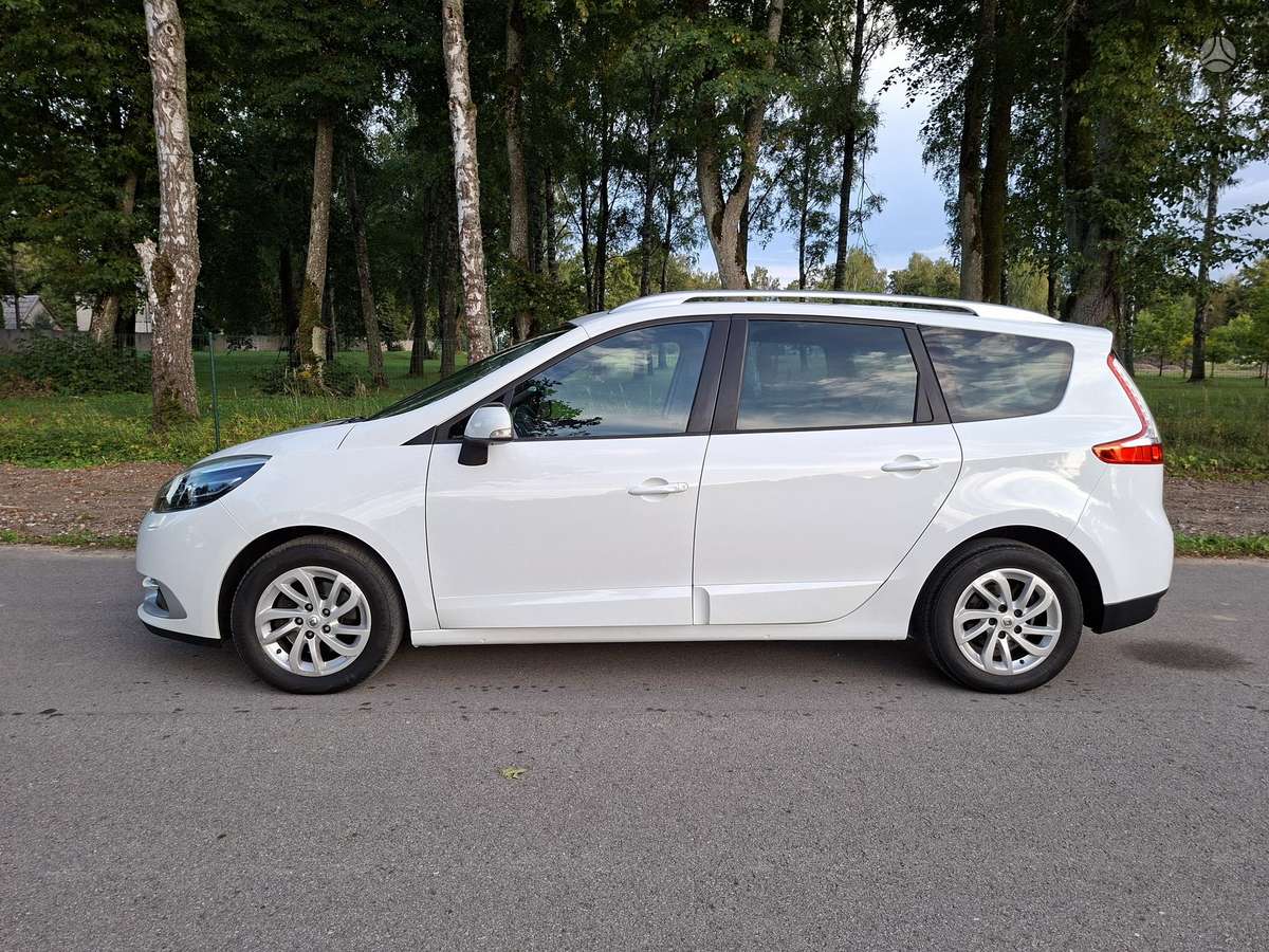Renault Grand Scenic - 4