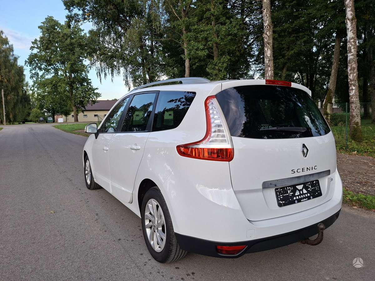 Renault Grand Scenic - 6