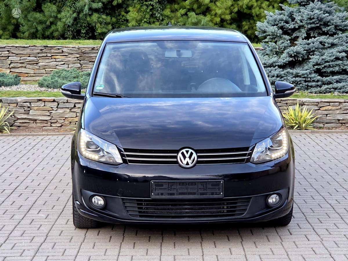 Volkswagen Touran - 2