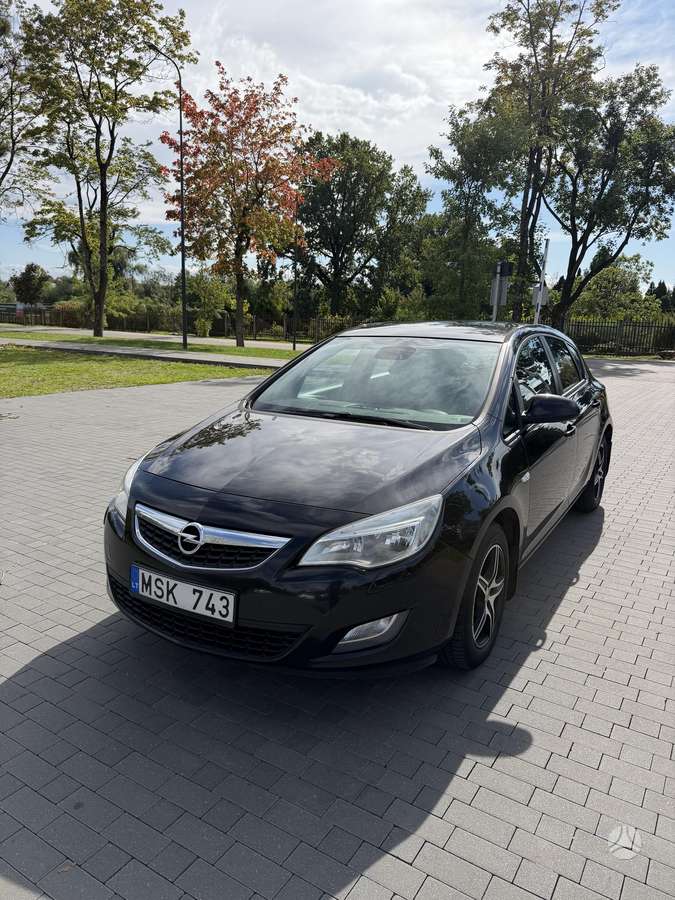 Opel Astra, 1.7 l., Хэтчбек