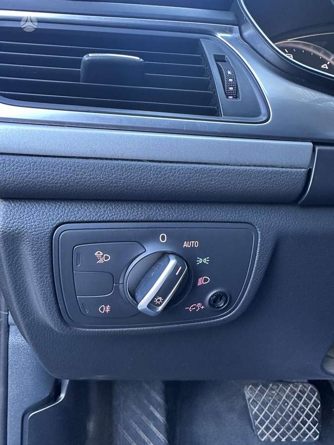 Audi A6, 3.0 l., Седан