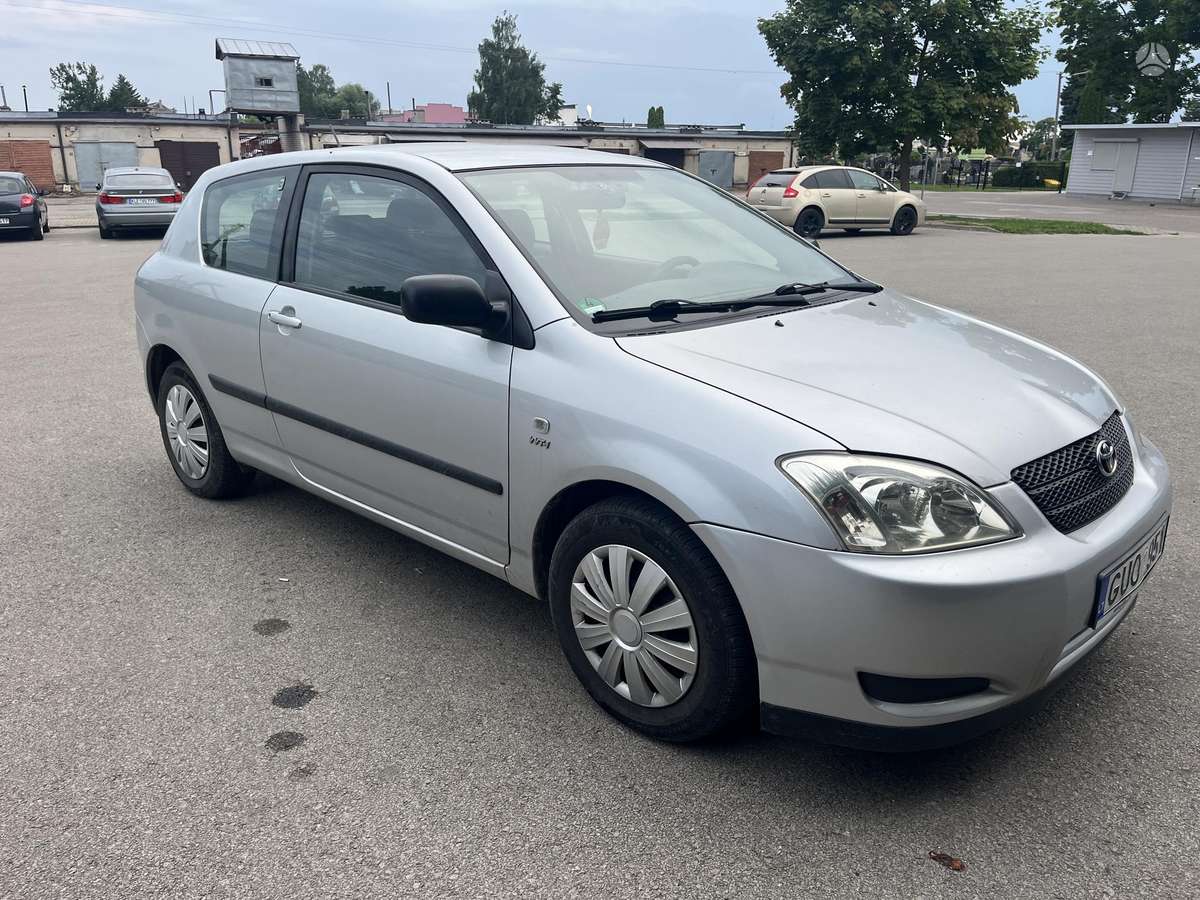 Toyota Corolla - 6