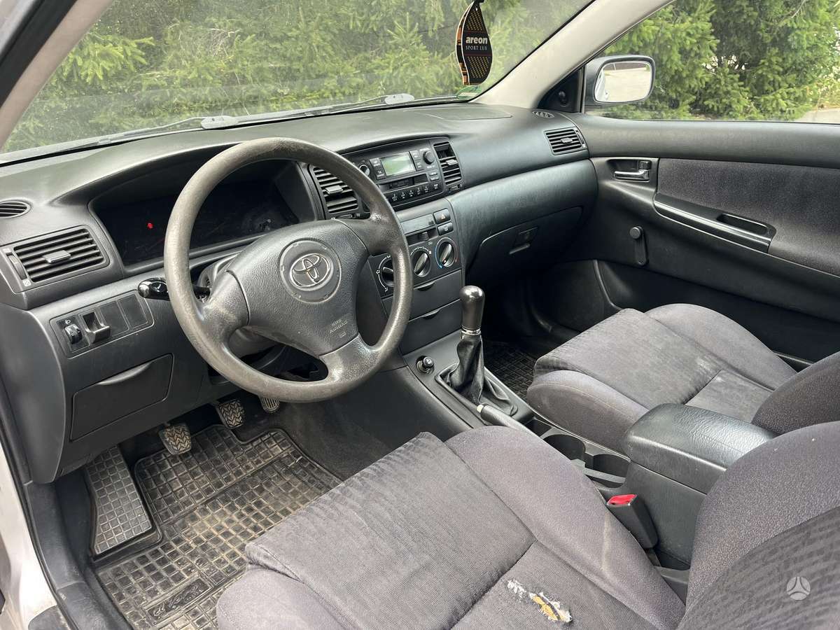 Toyota Corolla, 1.4 l., hatchback