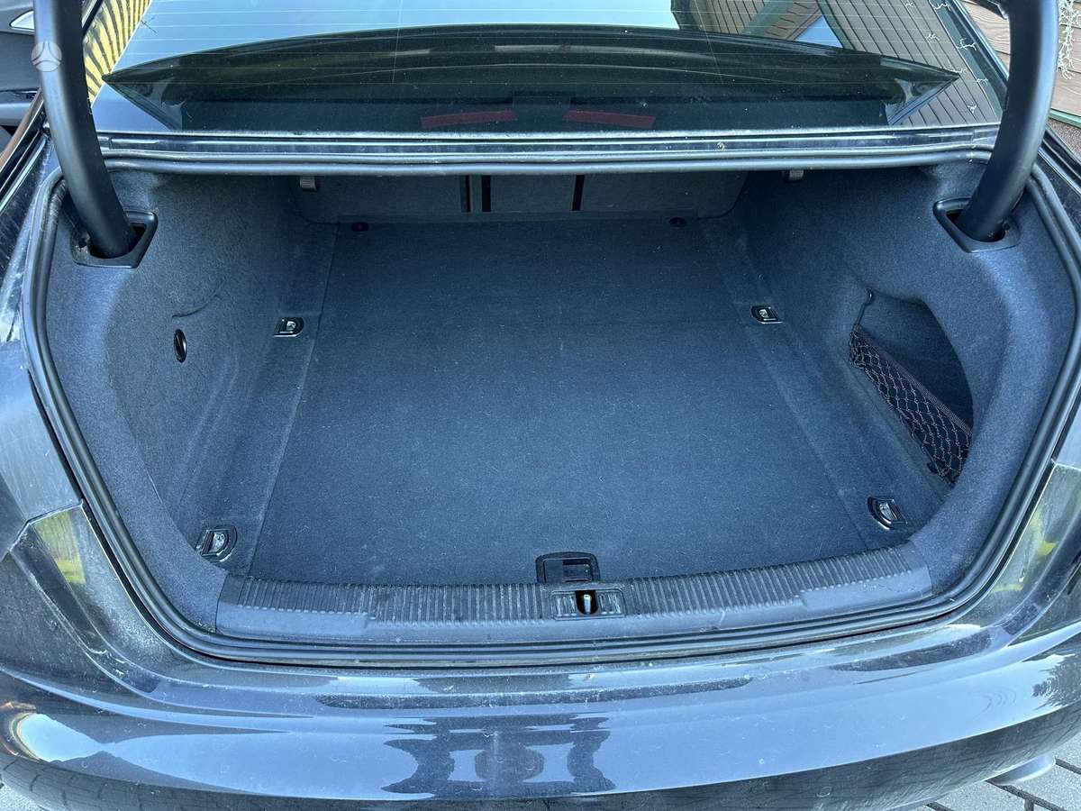 Audi A6, 3.0 l., Седан