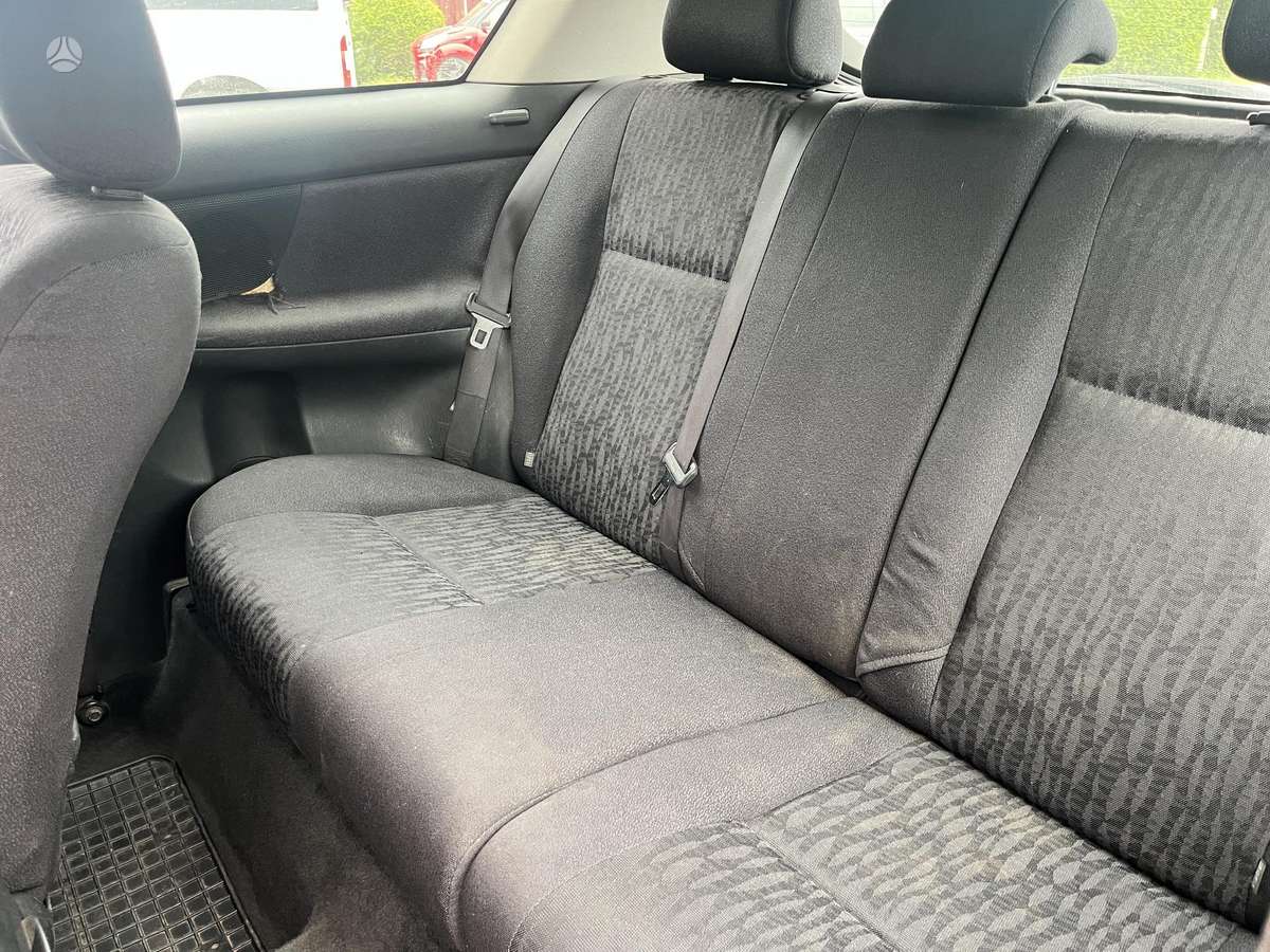 Toyota Corolla - 9