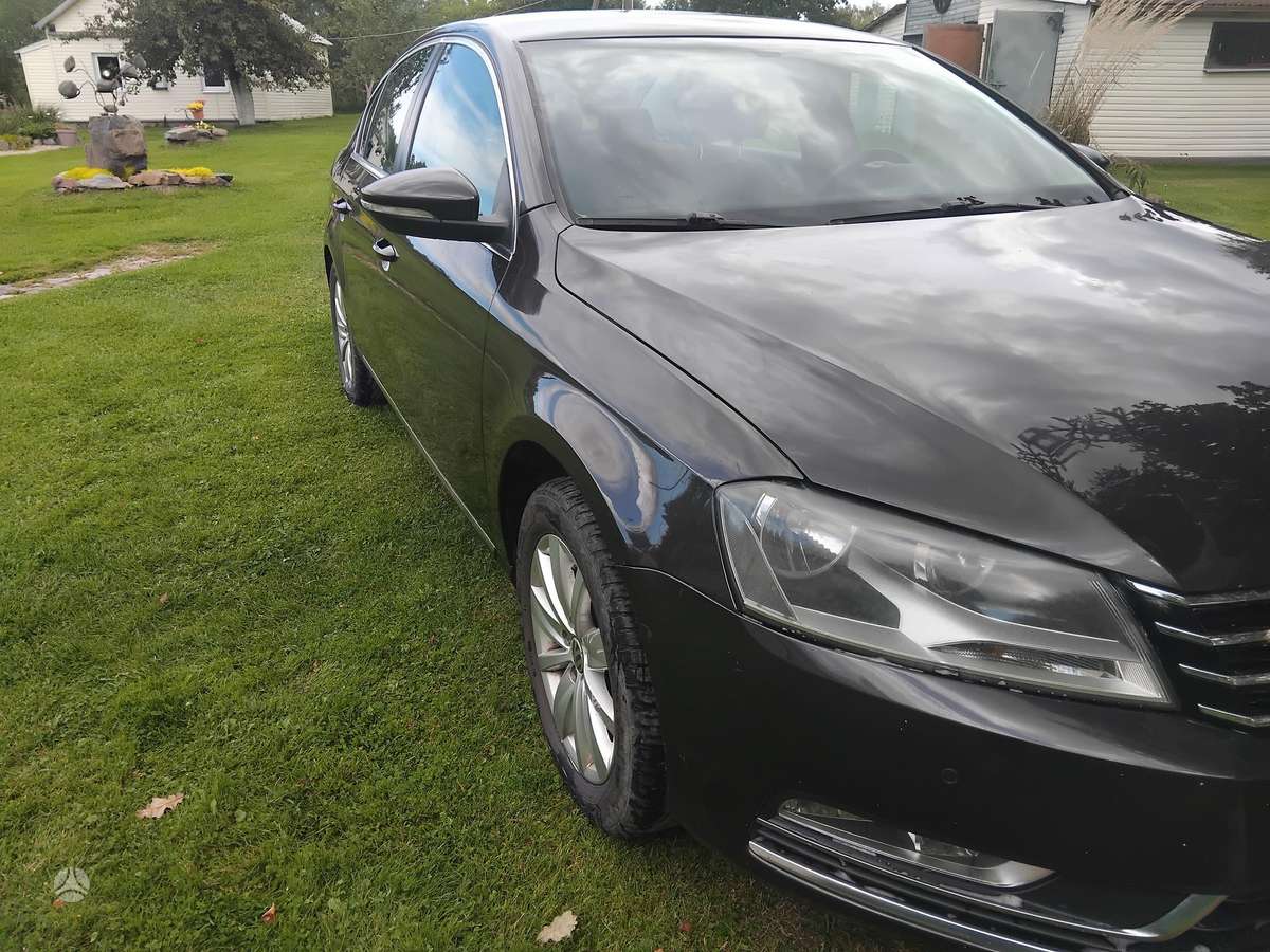 Volkswagen Passat - 5