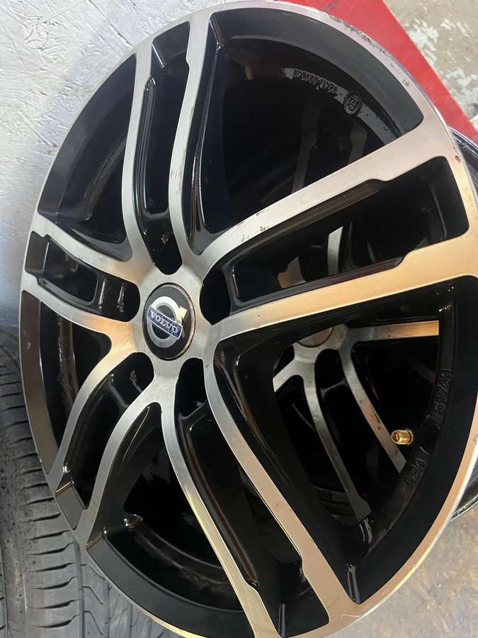 Volvo, light alloy, R17