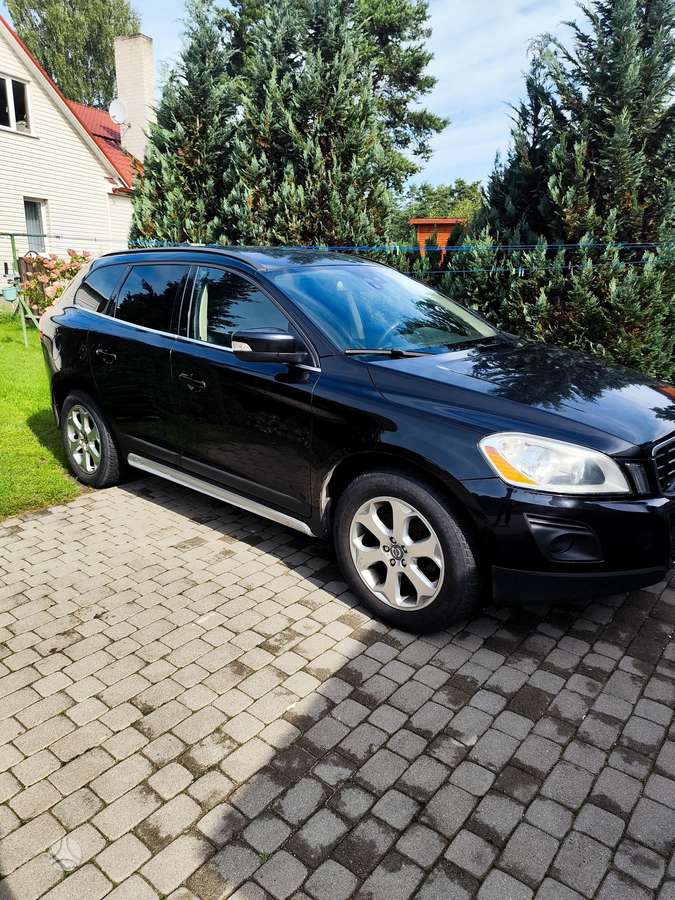 Volvo XC60 - 2