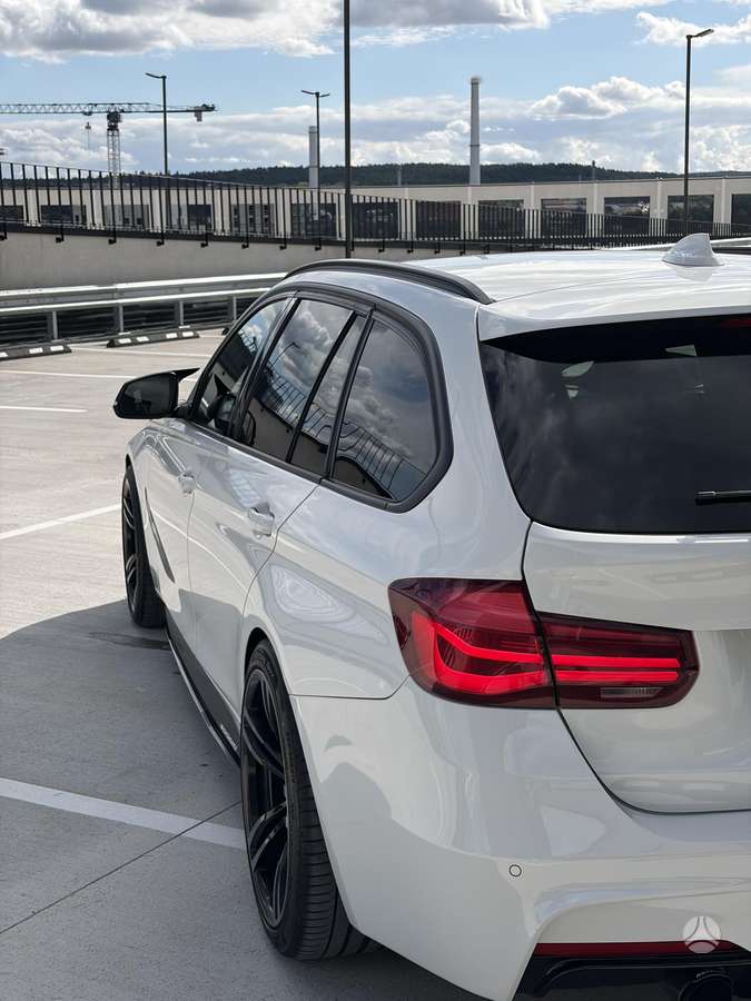 BMW 320, 2.0 l., Универсал