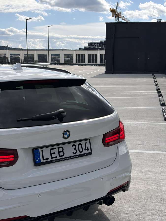 BMW 320, 2.0 l., universalas