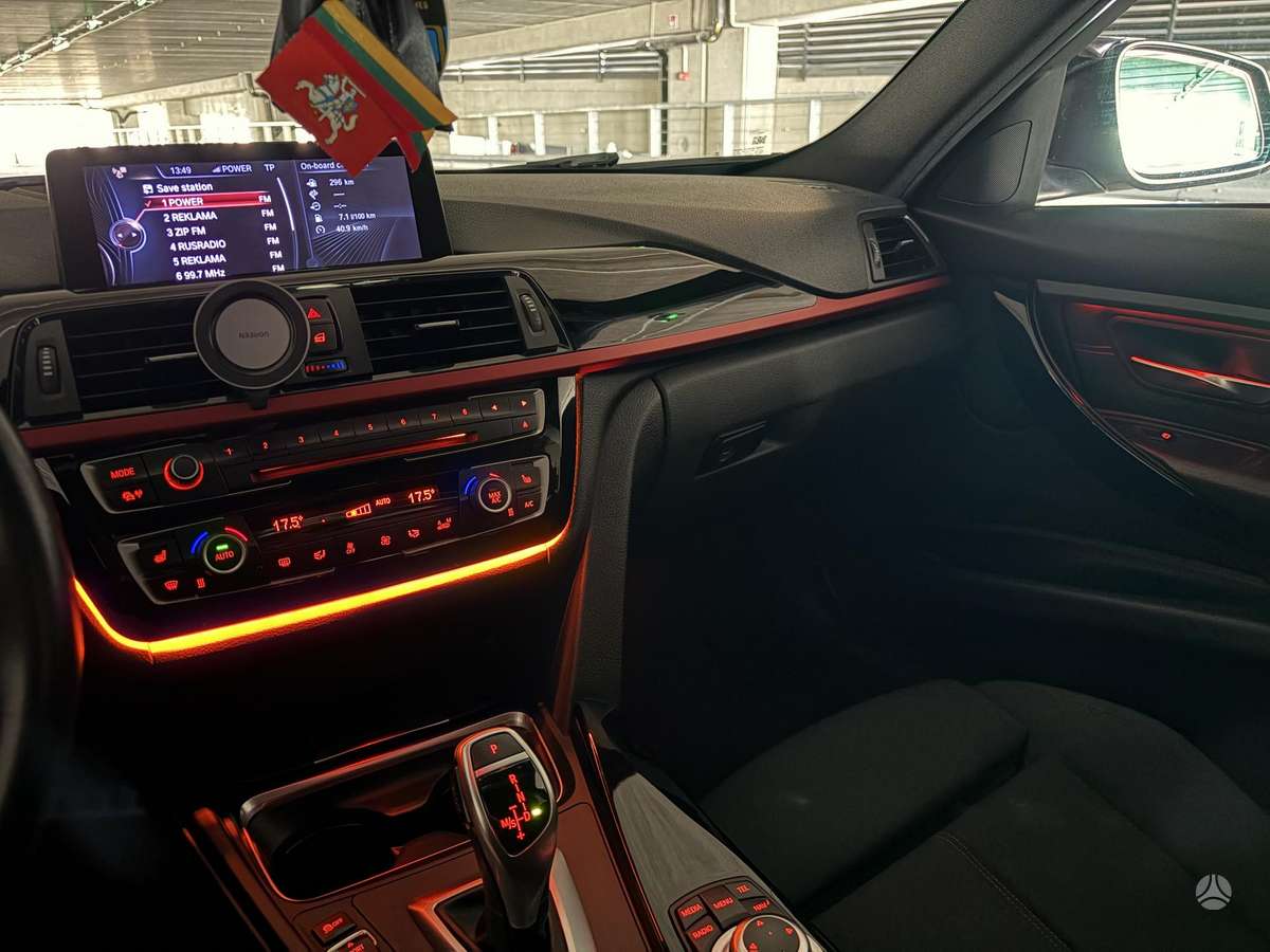BMW 320, 2.0 l., universalas
