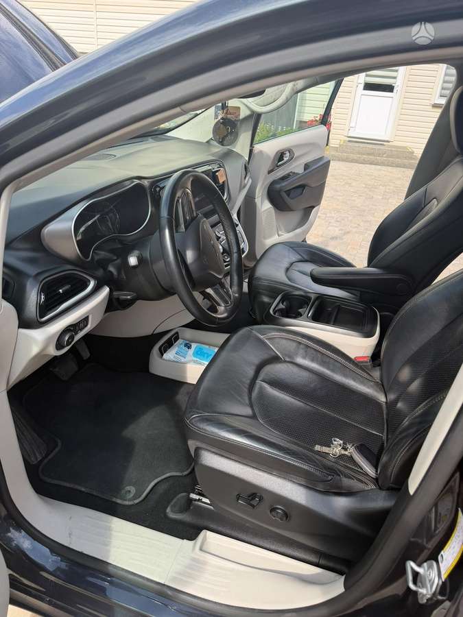 Chrysler Pacifica, 3.6 l., mpv / minivan