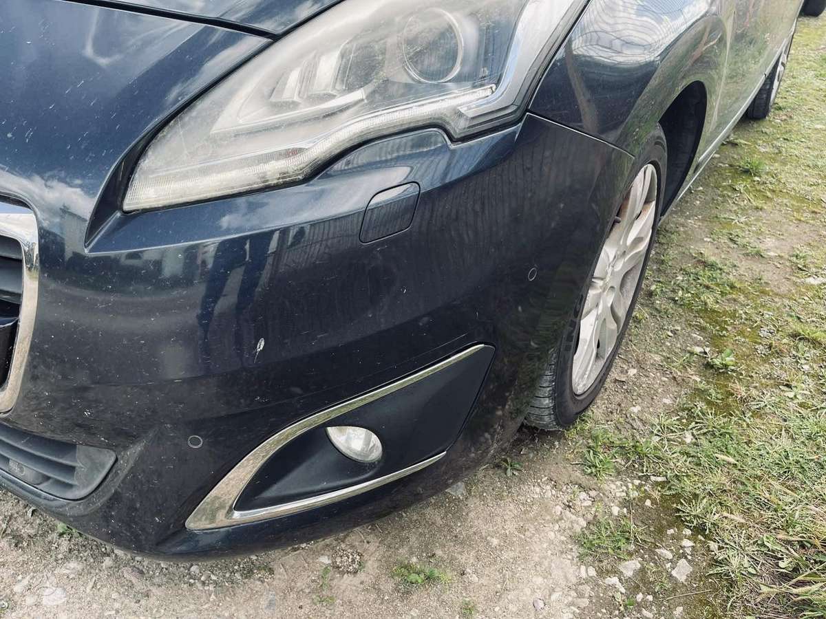 Peugeot 5008 - 9
