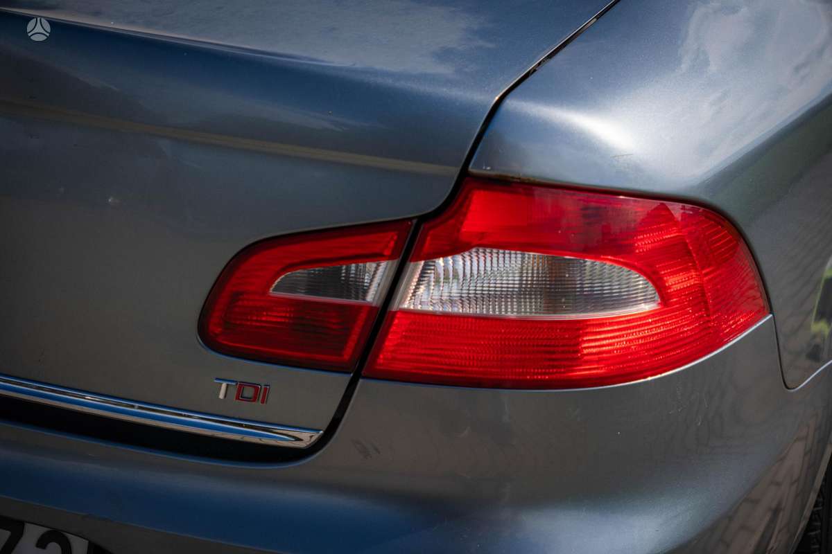 Škoda Superb - 12