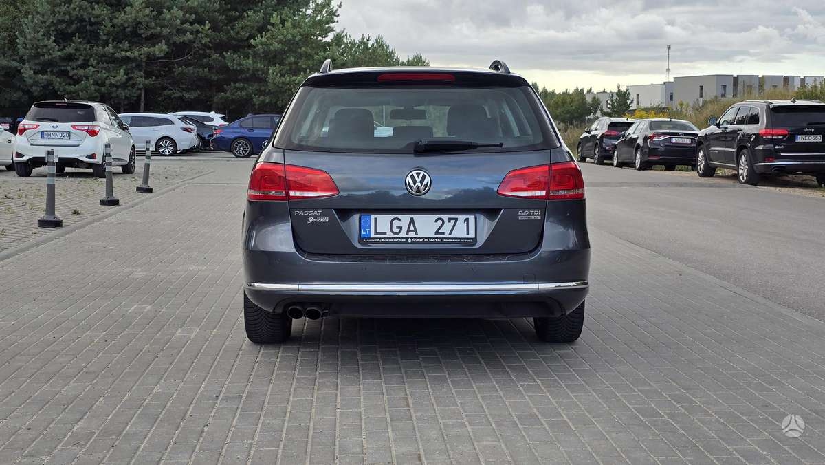 Volkswagen Passat - 6