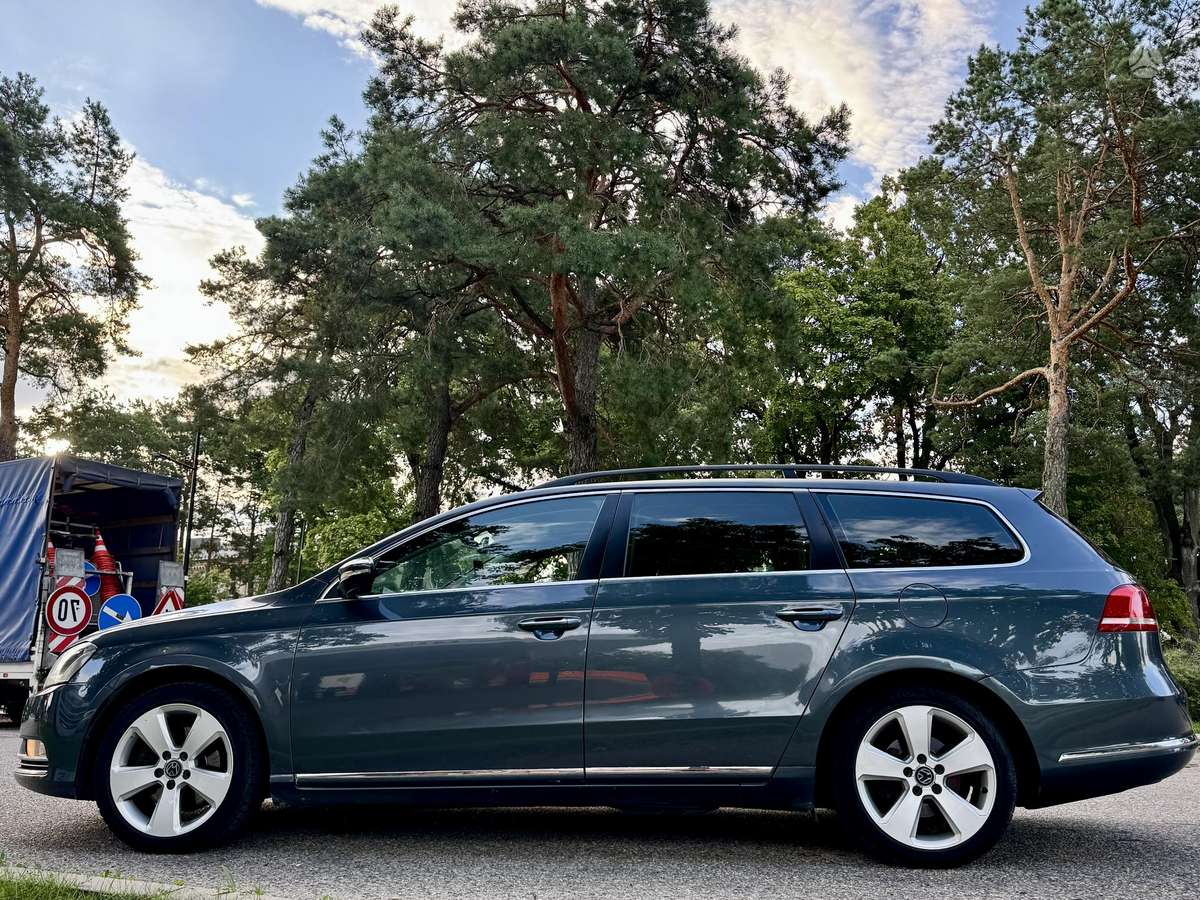 Volkswagen Passat - 7