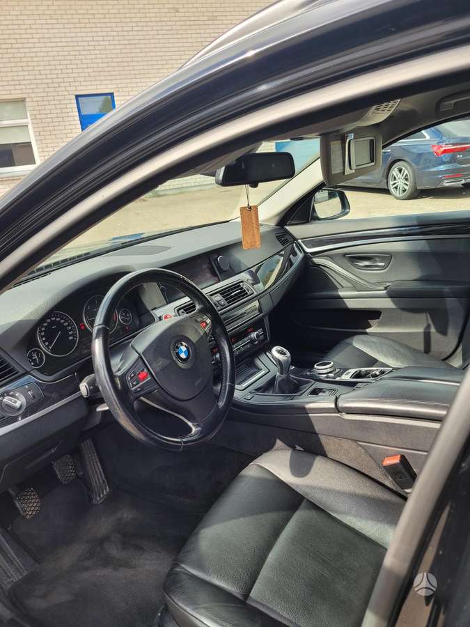BMW 520, 2.0 l., Универсал