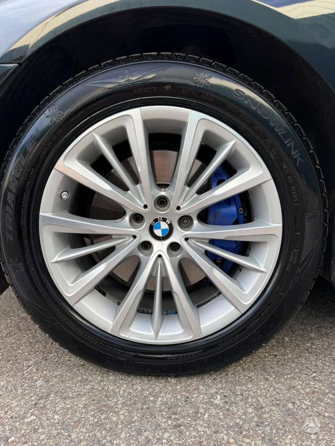 BMW 730, 3.0 l., Седан