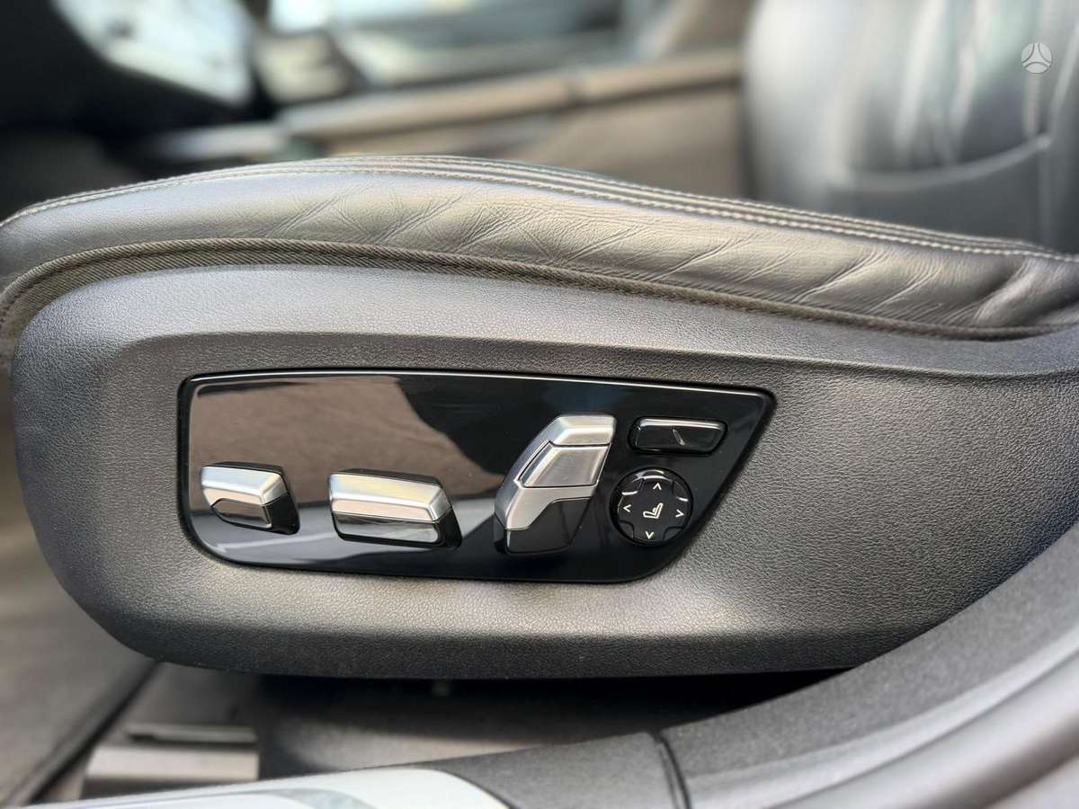 BMW 730, 3.0 l., Седан