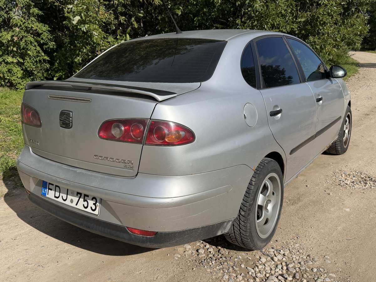 SEAT Cordoba - 1