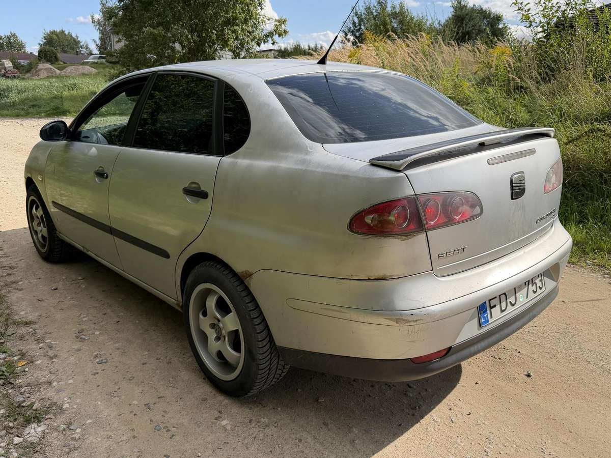 SEAT Cordoba - 3