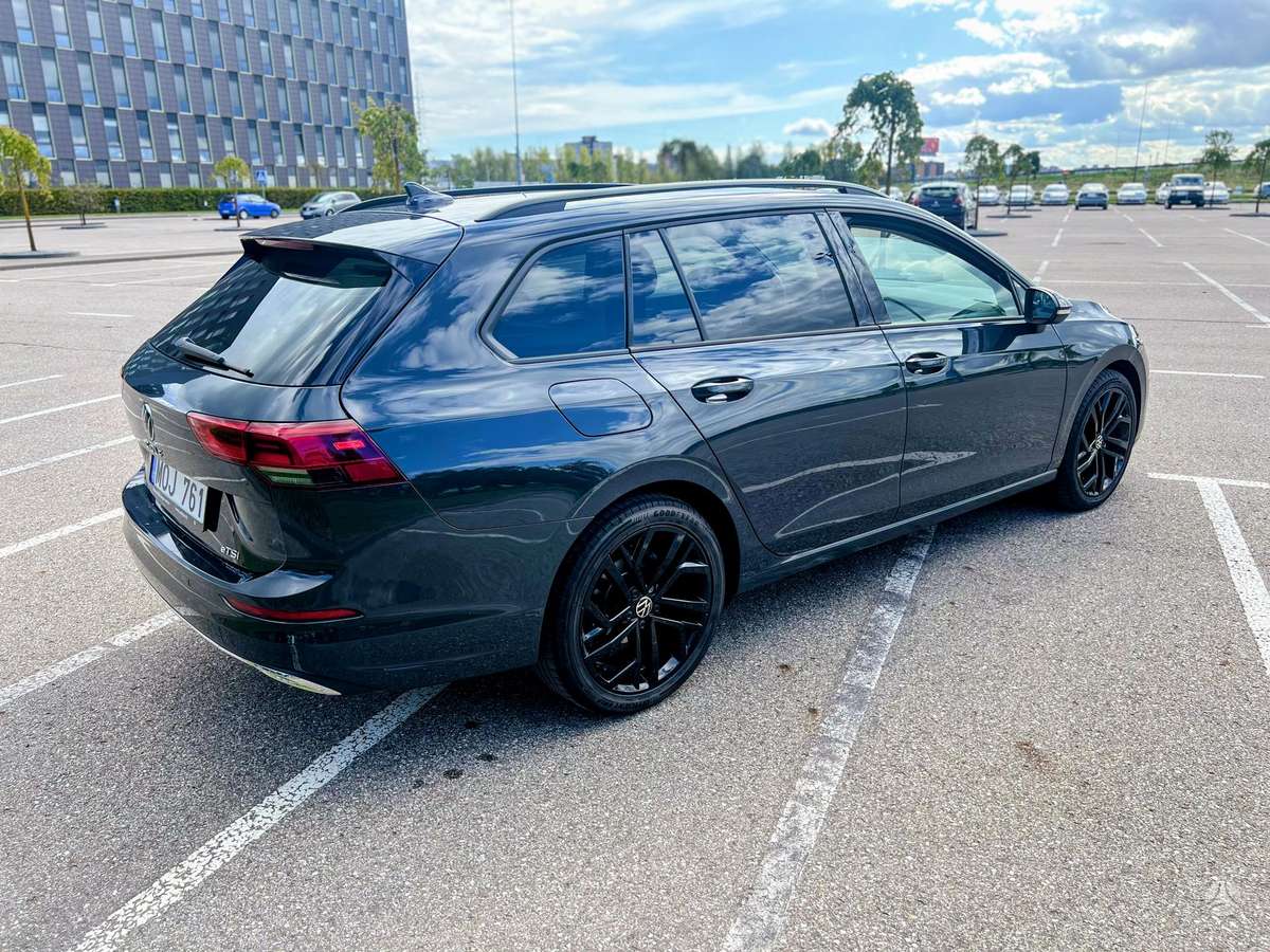 Volkswagen Golf - 3