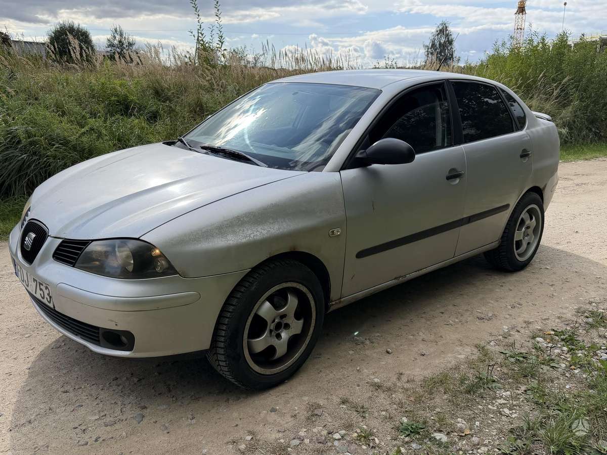 SEAT Cordoba - 5