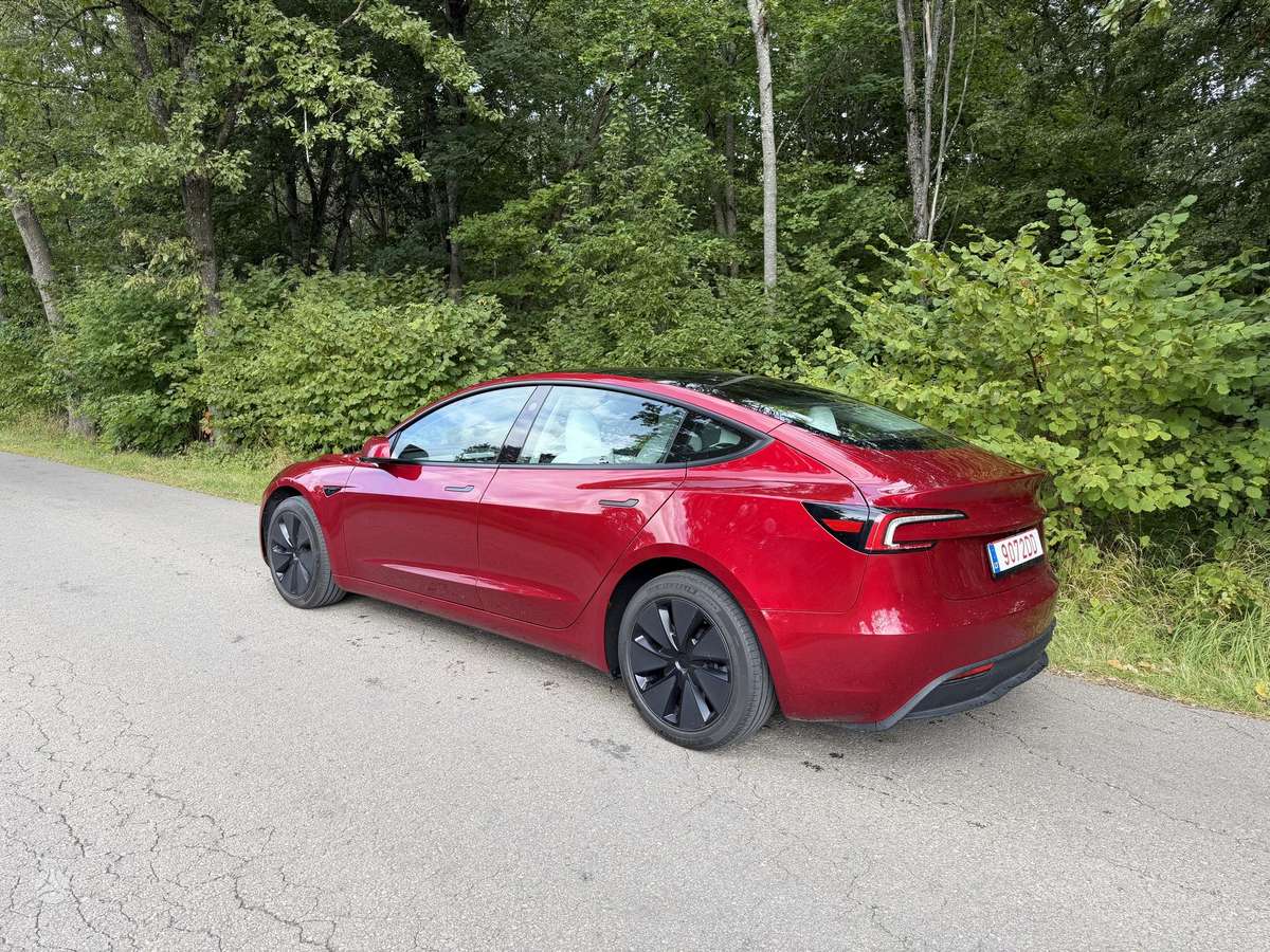 Tesla Model 3, 82 kWh, hečbekas