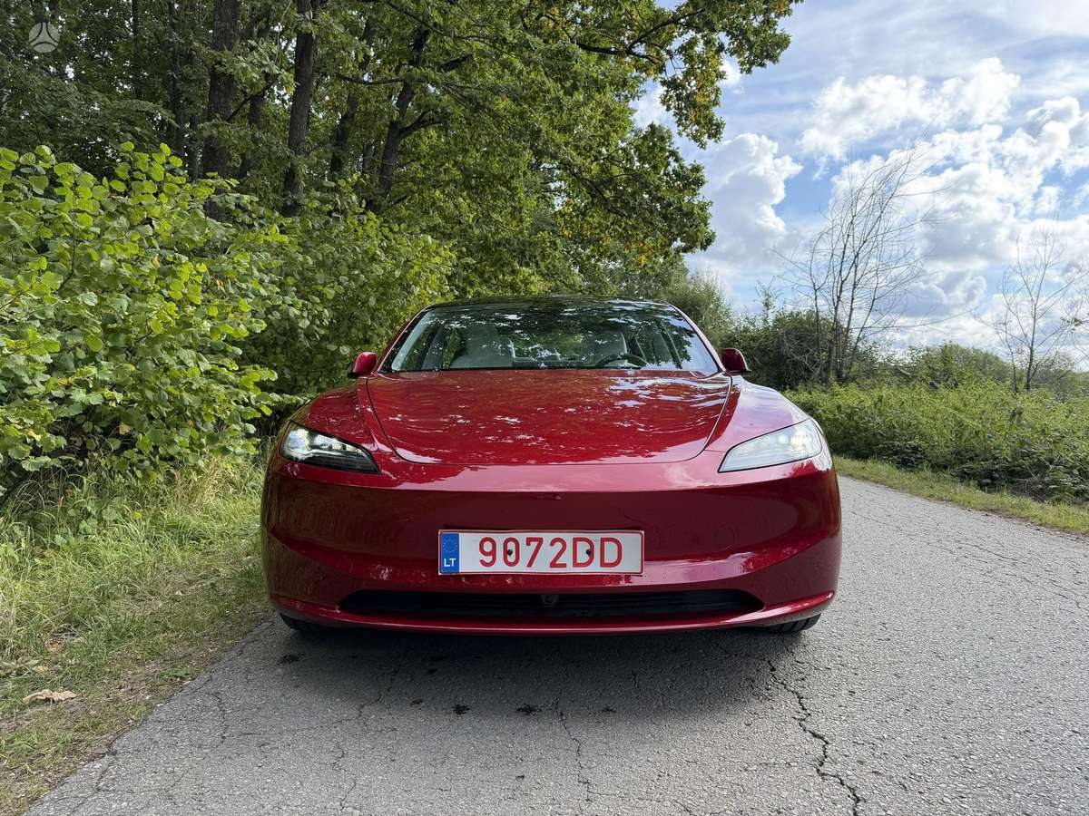 Tesla Model 3, 82 кВт·ч, Хэтчбек