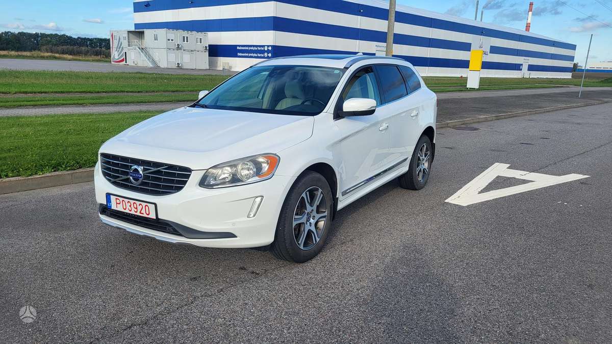 Volvo XC60 - 2