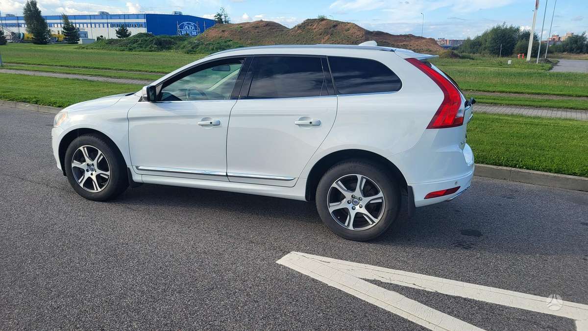 Volvo XC60 - 3
