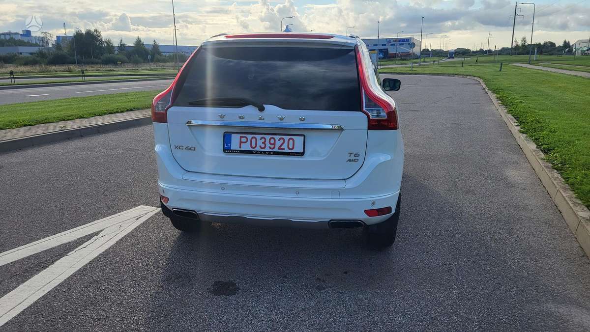 Volvo XC60 - 7