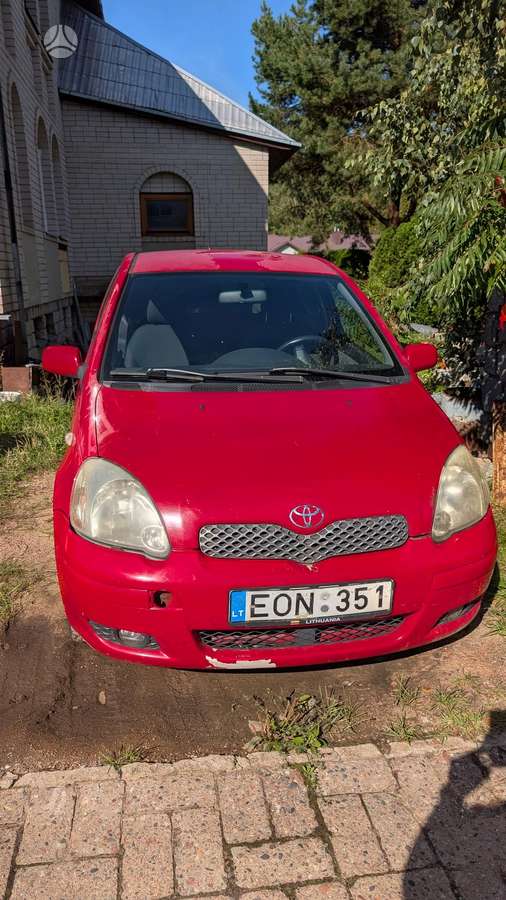 Toyota Yaris - 1