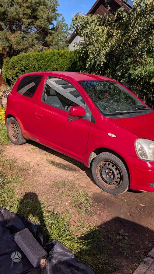 Toyota Yaris - 2