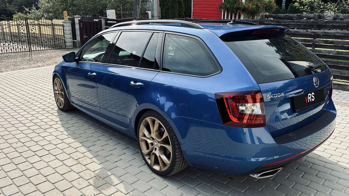 Škoda Octavia - 4