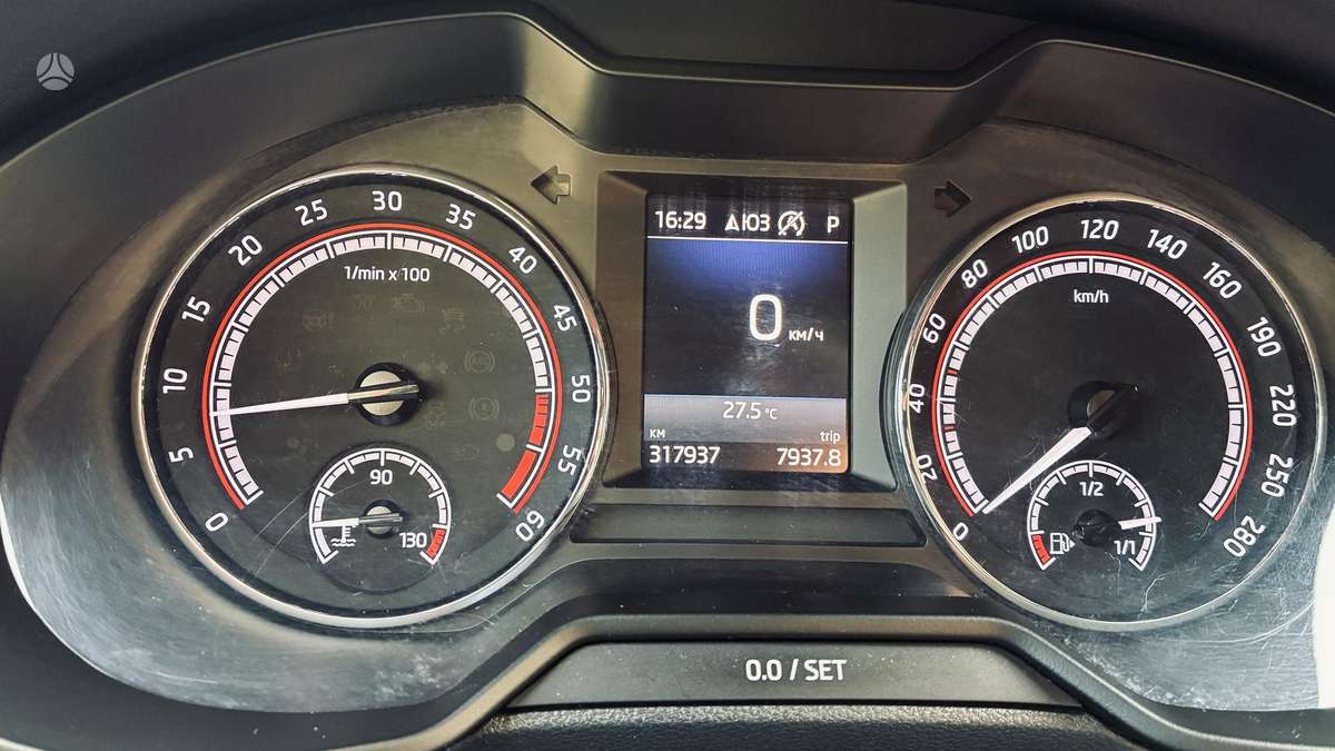 Škoda Octavia - 9