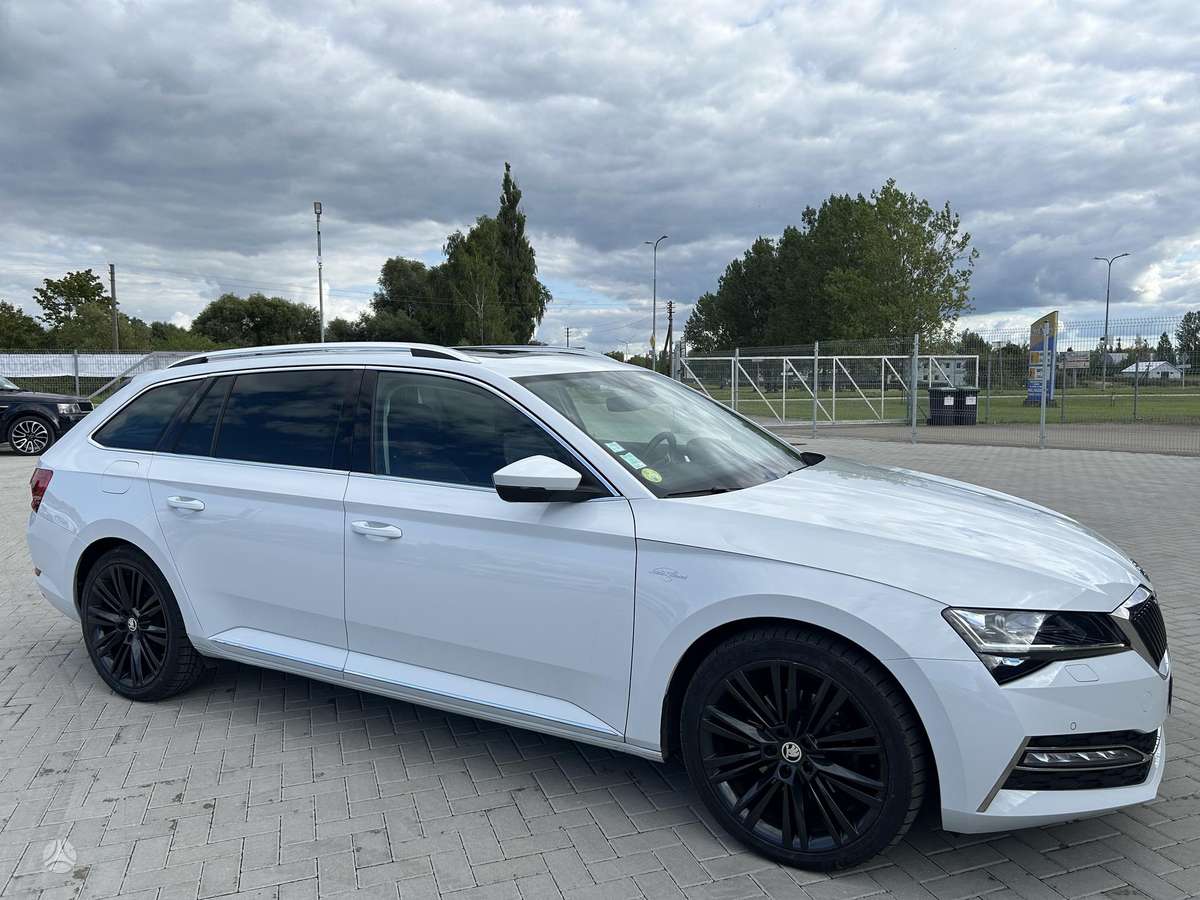 Škoda Superb - 4
