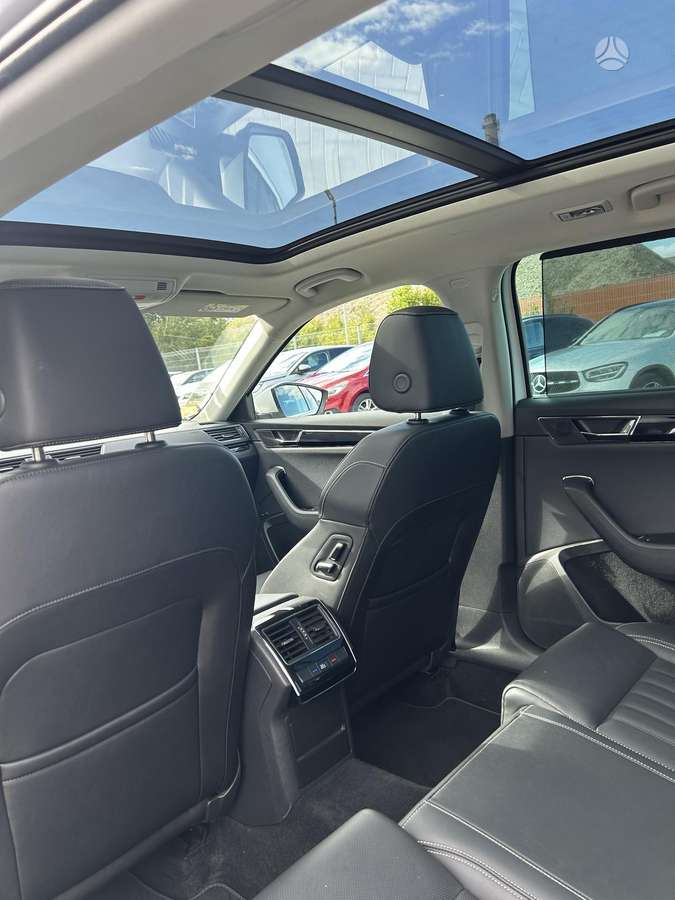 Skoda Superb, 2.0 l., wagon