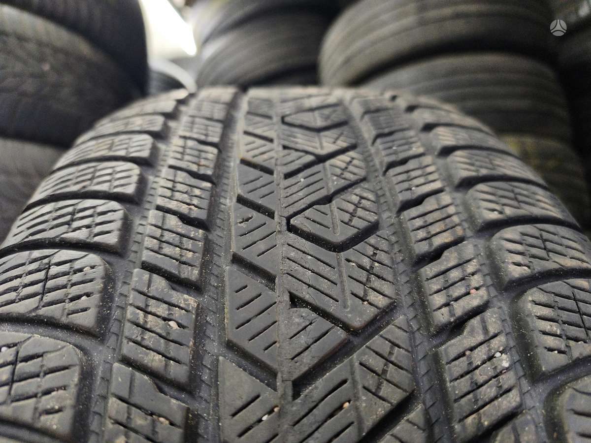 Pirelli Scorpion winter, winter 275/40 R22