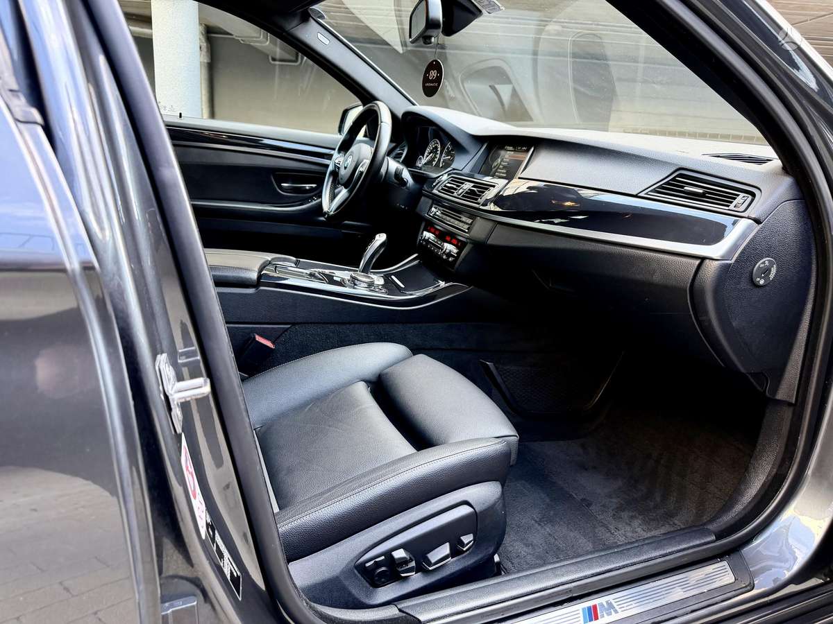 BMW 530, wagon