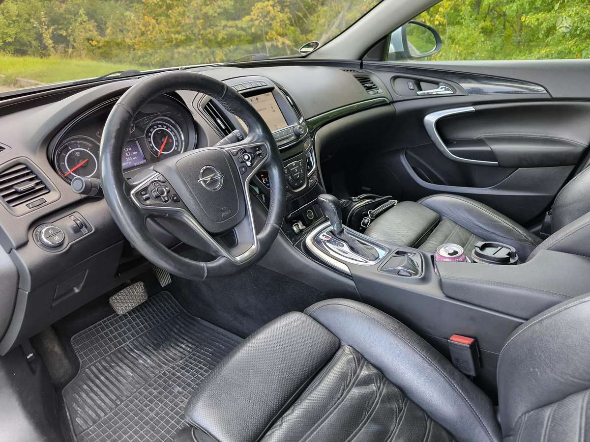 Opel Insignia, 2.0 l., Универсал