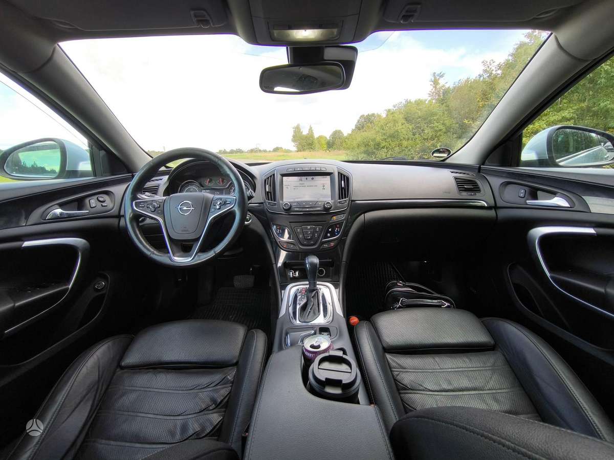 Opel Insignia, 2.0 l., Универсал