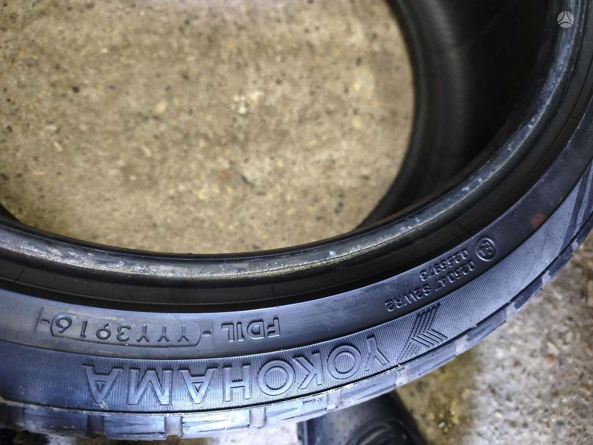 Yokohama WDdive, winter 245/40 R20