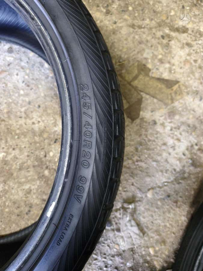 Yokohama WDdive, winter 245/40 R20
