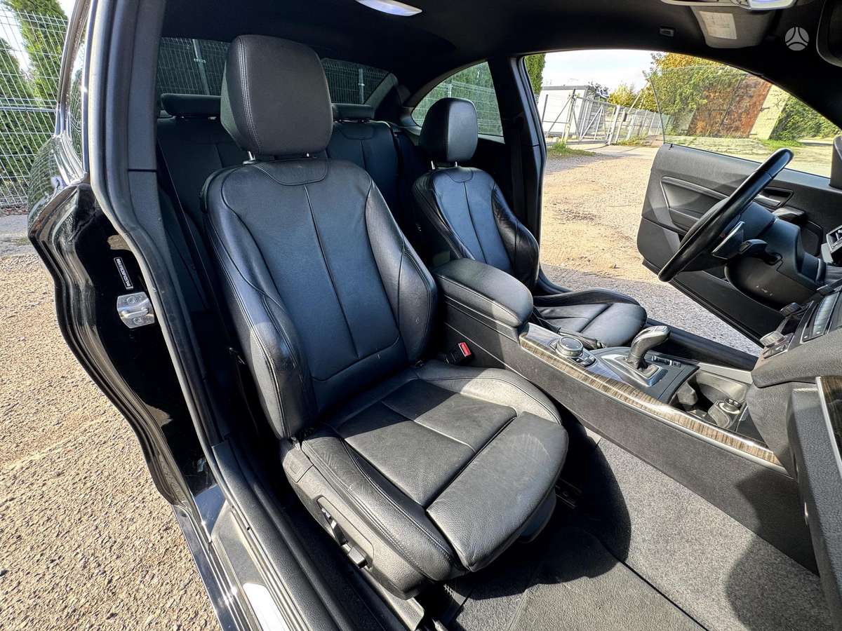 BMW 228, 2.0 l., Купе (coupe)
