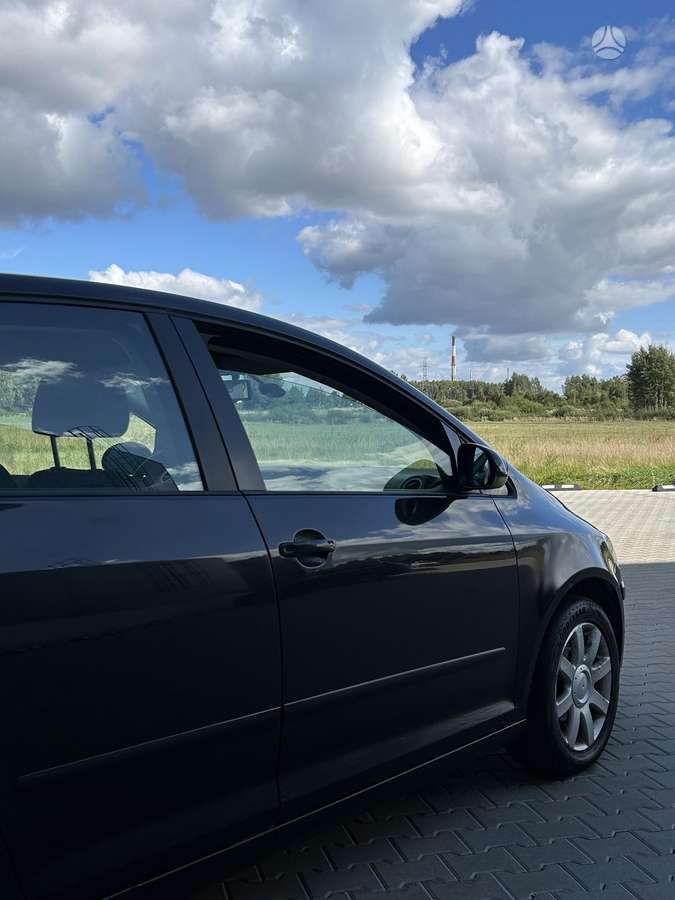 Volkswagen Golf Plus - 9