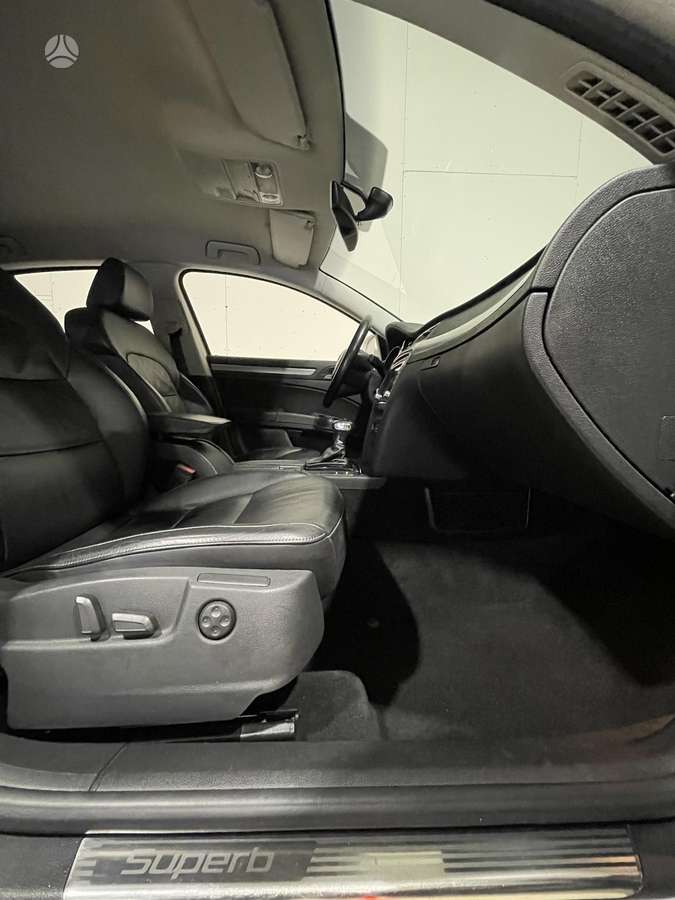 Škoda Superb - 10