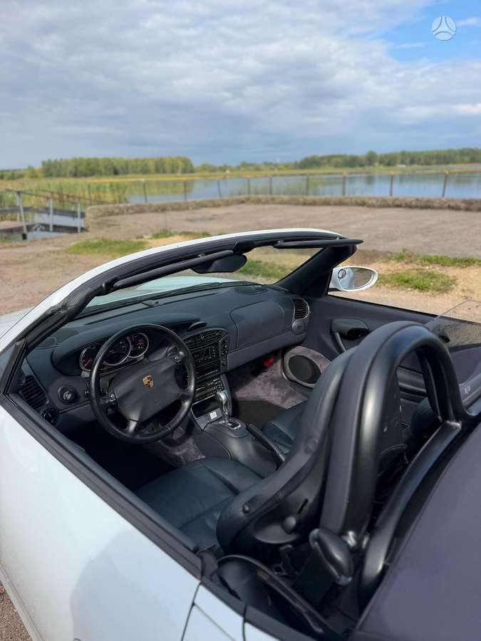Porsche Boxster - 8